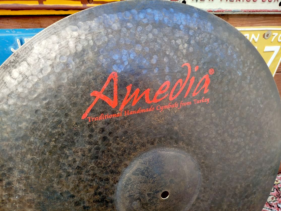 AMEDIA Oniks 22” Ride, usato.