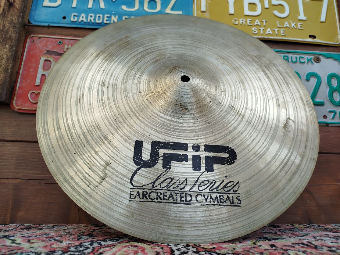 UFIP Class 16" Crash, 1990s.