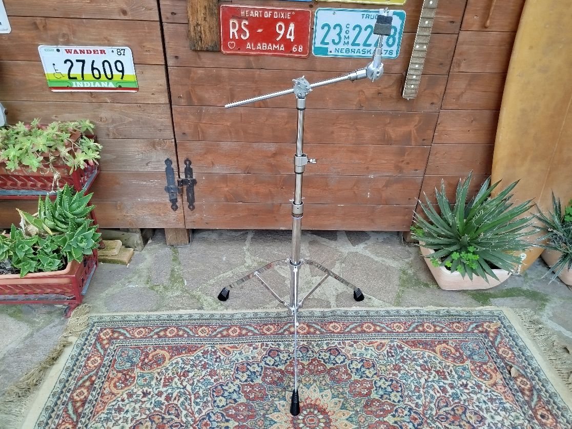 YAMAHA CS755 used cymbal stand.