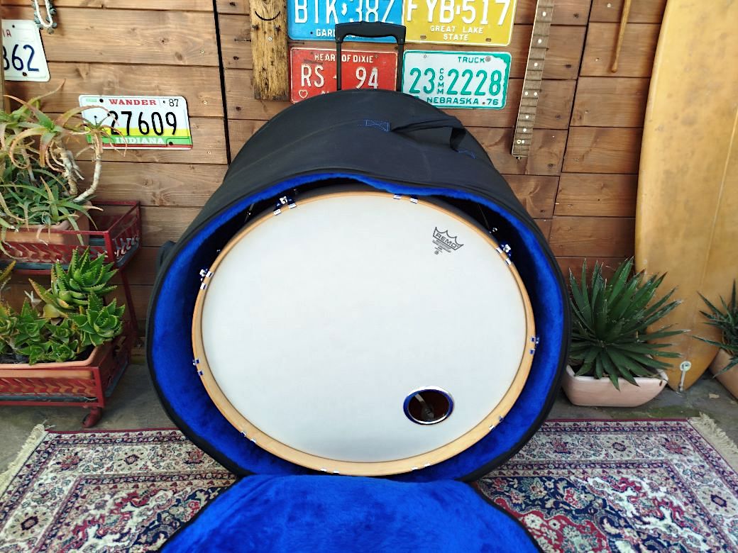 DAILA Custom Bass Drum 28”x18” Bubinga.