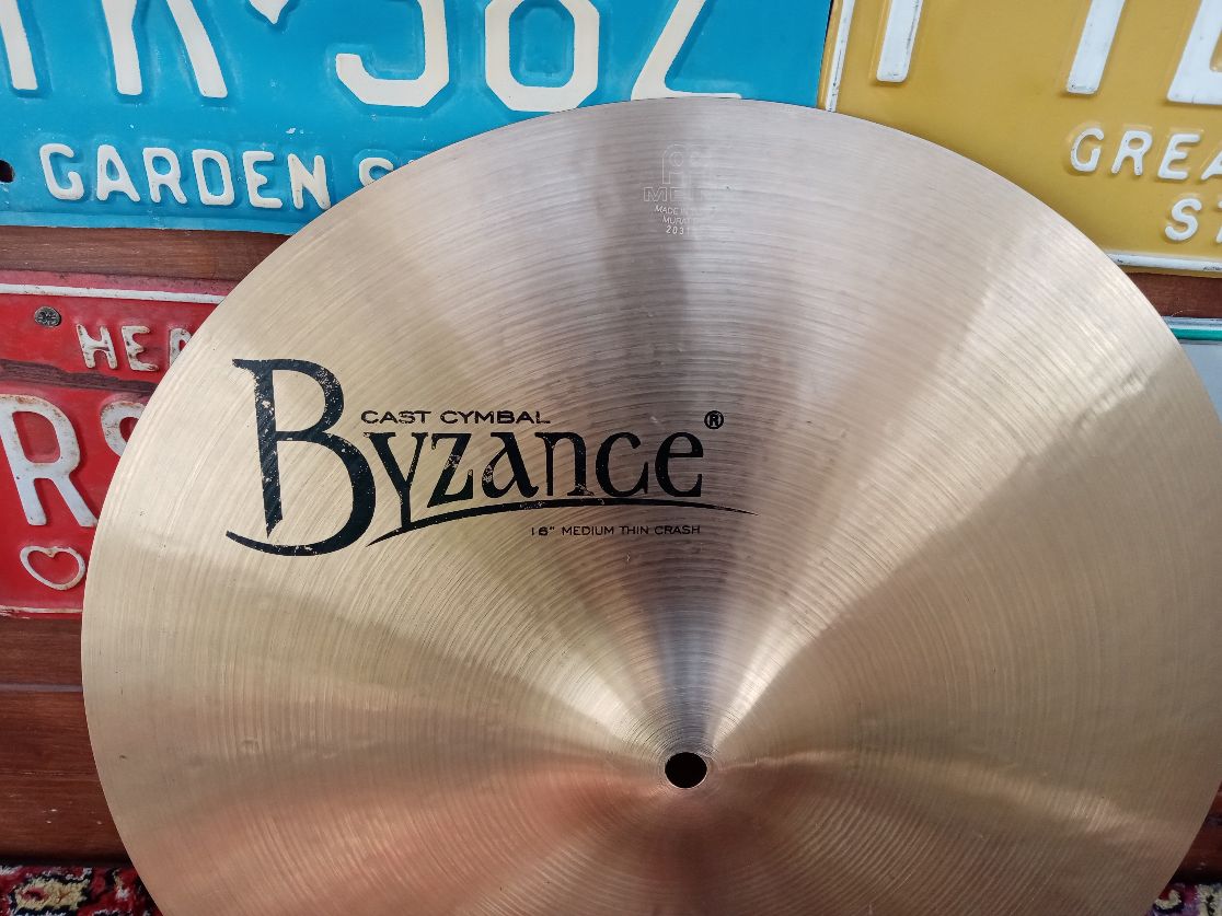 MEINL Byzance 16” Medium Thin Crash, used.