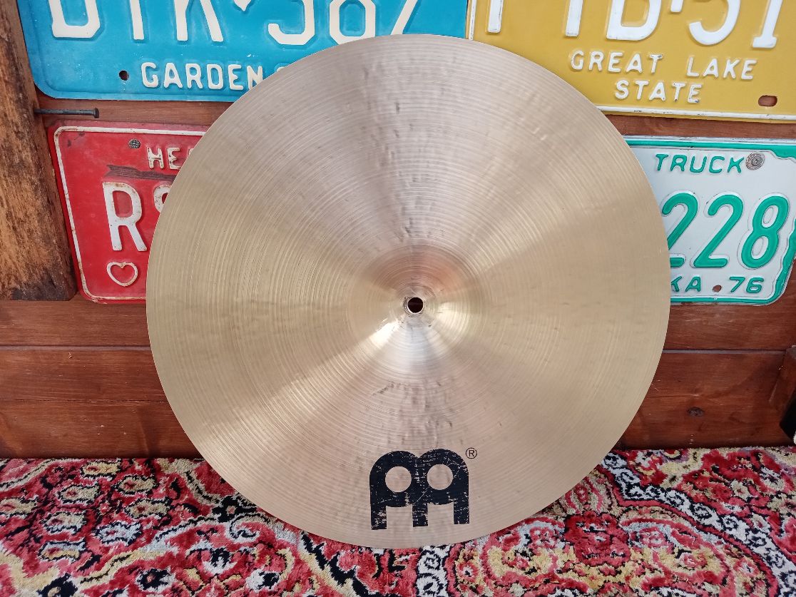 MEINL Byzance 16” Medium Thin Crash, used.