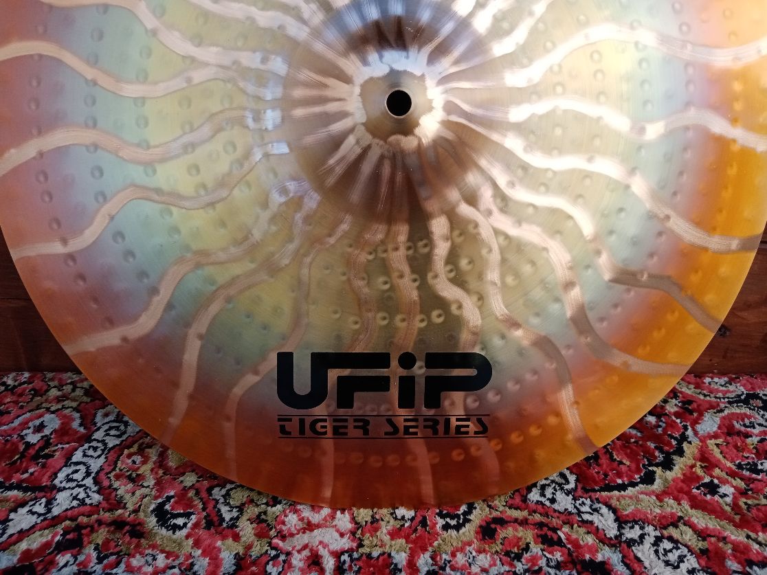 UFIP Tiger 18” Crash.