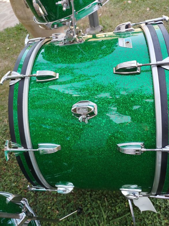 LUDWIG 24”-14”-16”-18”, Green Glitter, 1975/76.