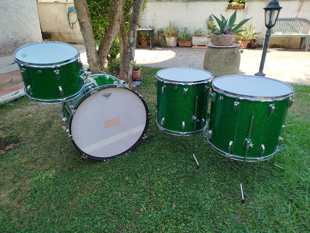 LUDWIG 24”-14”-16”-18”, Green Glitter, 1975/76.