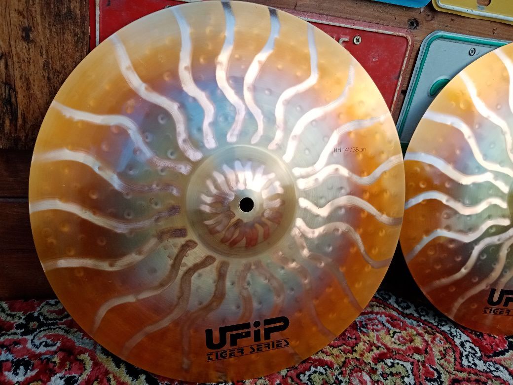 UFIP Tiger 14” Hi Hat.