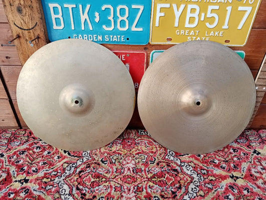 PAISTE Formula 602 – ZILDJIAN A15” Hi Hat 1960s.