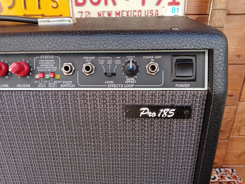 FENDER Pro 185 Red Knob, 1990s.