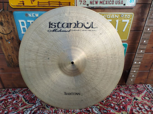 ISTANBUL Mehmet Traditional 22” Medium Ride, used.