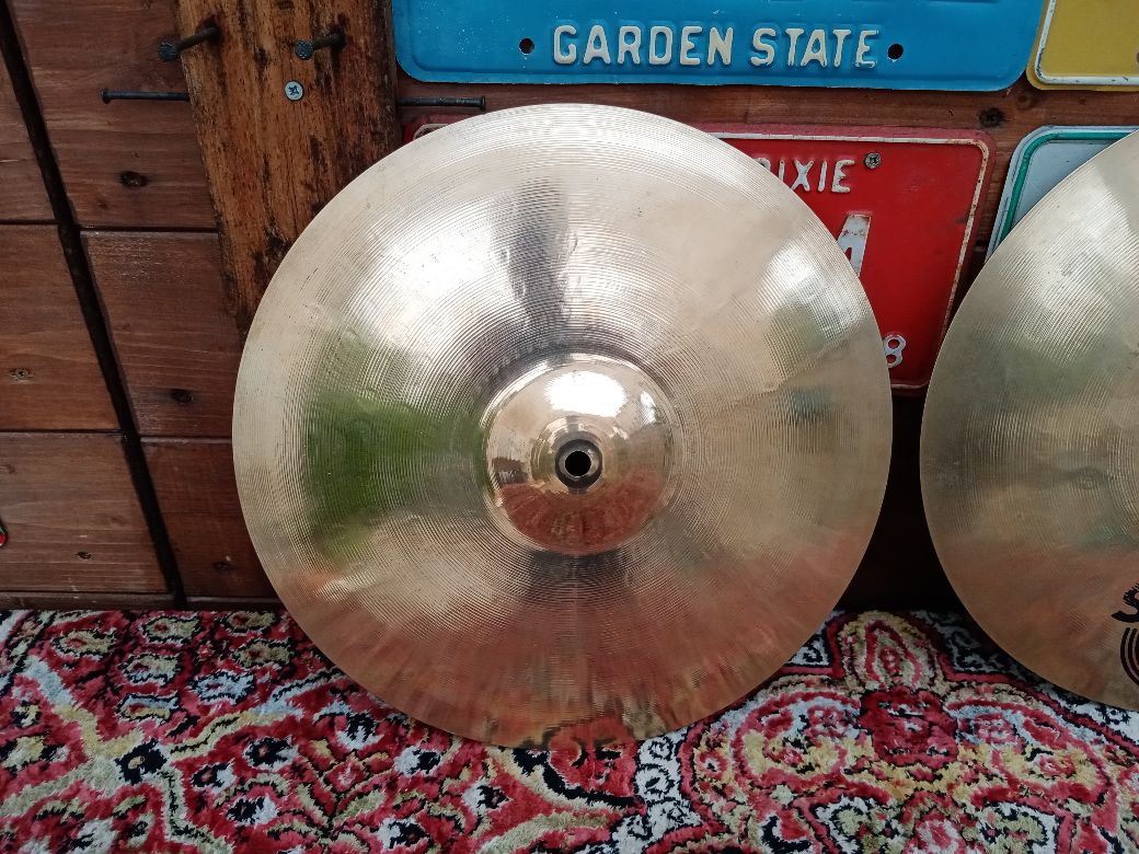 SABIAN AAX Stage 14” Hi Hat used.