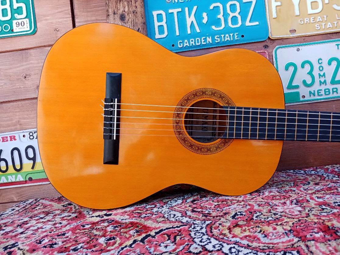 TAMAKI CG150, 1980s classical guitar.